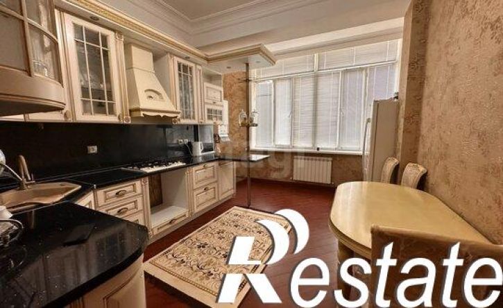 2-комн квартира улица Ирчи Казака, 117Б,  д. 117Б