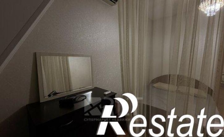 3-комн квартира улица Манташева, 97Б,  д. 97Б