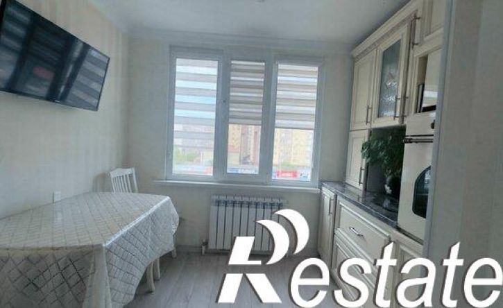 2-комн квартира улица Ирчи Казака, 96,  д. 96