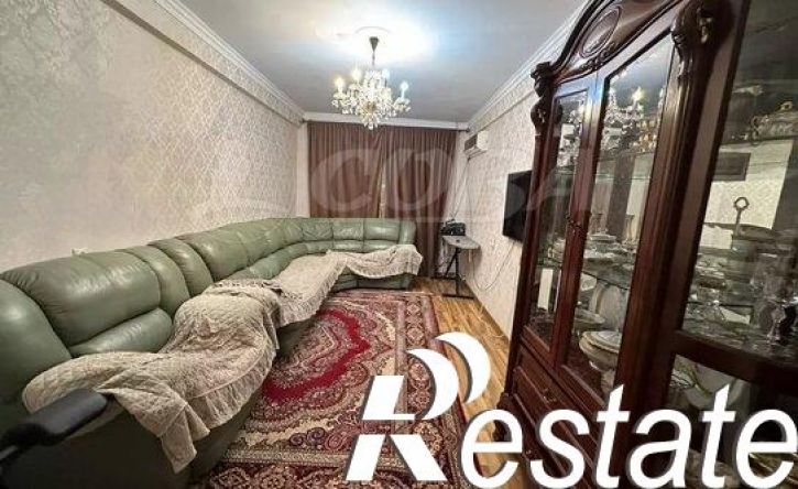 3-комн квартира улица Каммаева, 15А,  д. 15А