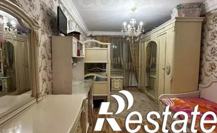 3-комн квартира улица Каммаева, 15А,  д. 15А