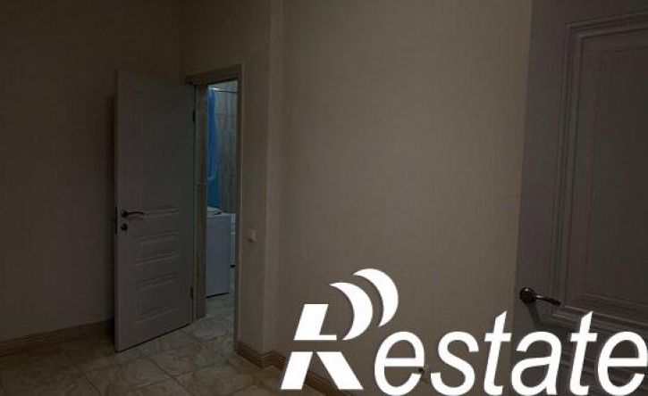 2-комн квартира Кадарская улица, 40,  д. 40