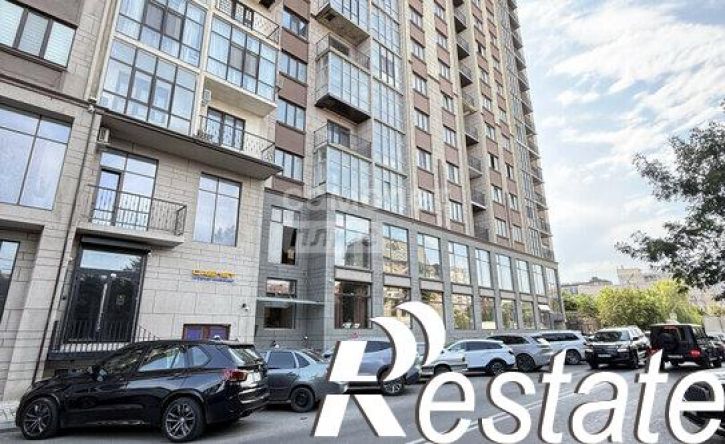 3-комн квартира улица Ахмата-Хаджи Кадырова, 128,  д. 128