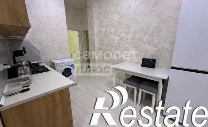 2-комн квартира улица Перова, 15А,  д. 15А