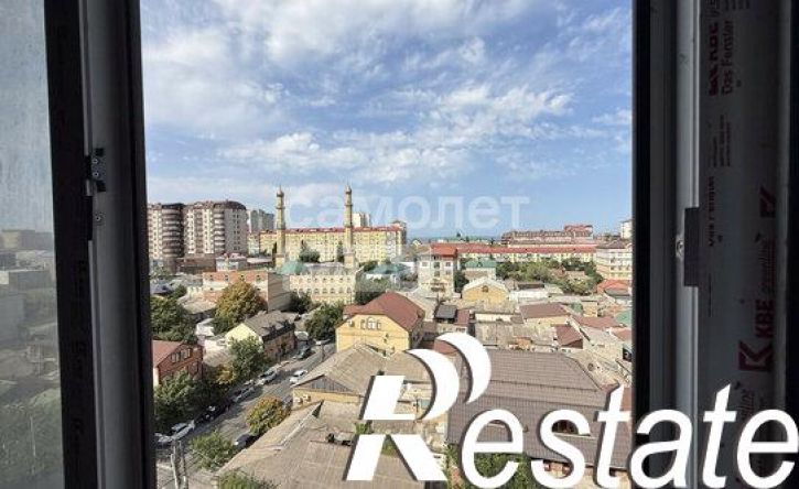 3-комн квартира улица Ахмата-Хаджи Кадырова, 128,  д. 128
