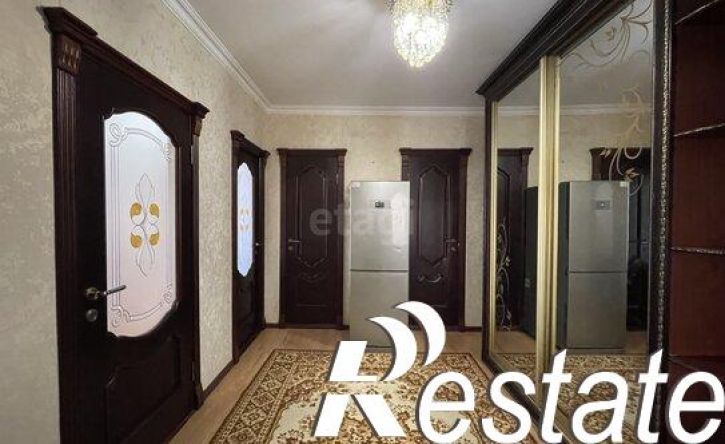 3-комн квартира улица Лаптиева, 63,  д. 63