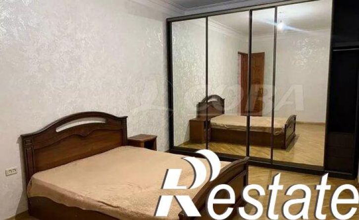 3-комн квартира улица Мирзабекова, 63А,  д. 63А