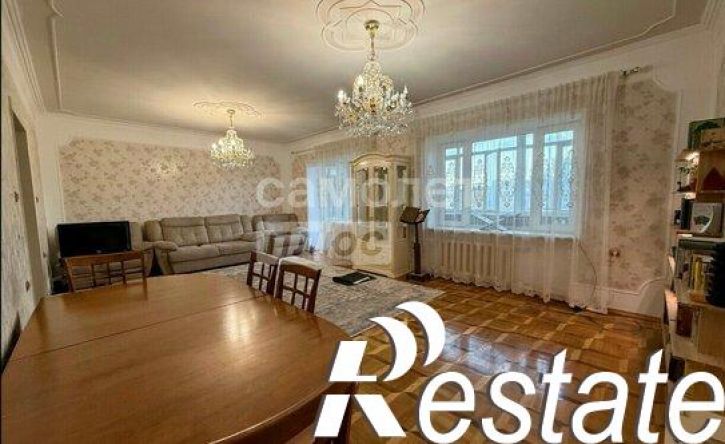 4-комн квартира улица Братьев Нурбагандовых, 6Б,  д. 6Б