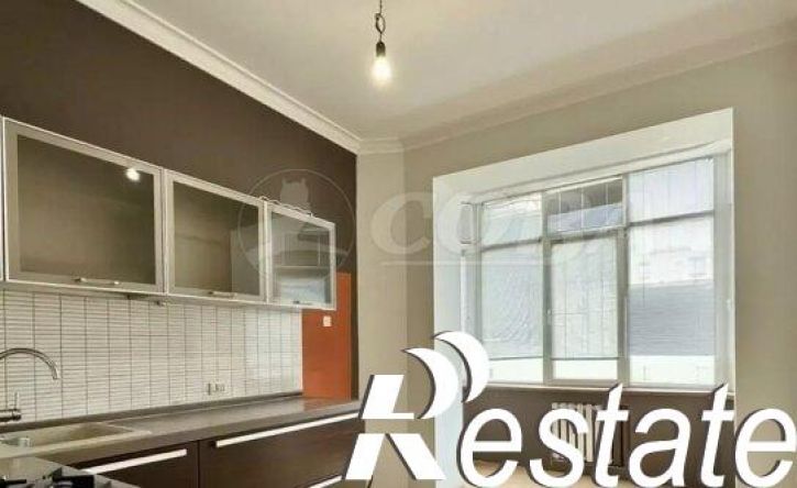 2-комн квартира улица Абубакарова, 110А,  д. 110А