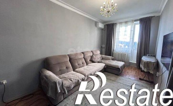 3-комн квартира проспект Али-Гаджи Акушинского, 80 к2,  д. 80 к2