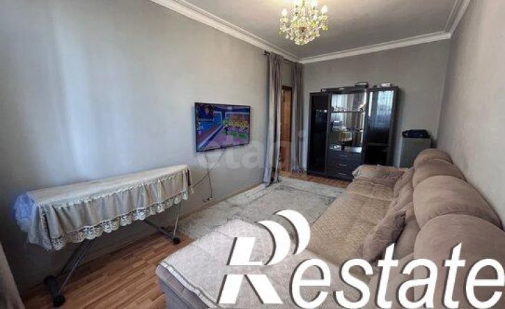 3-комн квартира проспект Али-Гаджи Акушинского, 80 к2,  д. 80 к2