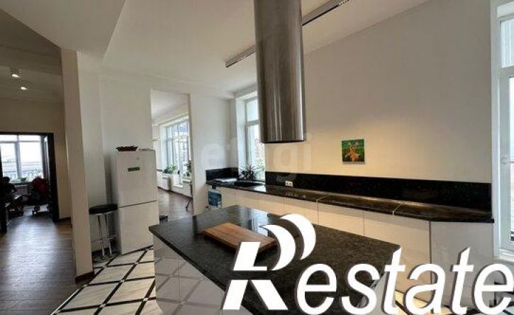 4-комн квартира проспект Петра I, 103Б к3,  д. 103Б к3