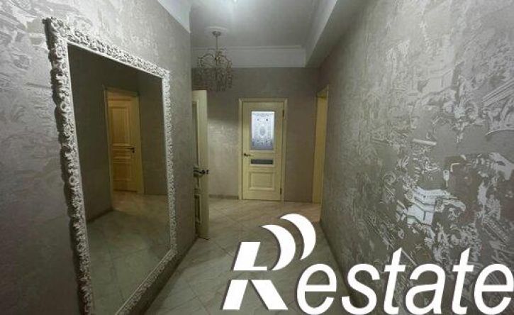 3-комн квартира Сепараторная улица, 4В,  д. 4В