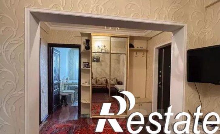 2-комн квартира проспект Гамидова, 49 к8,  д. 49 к8