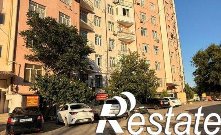 3-комн квартира улица Абдуллы Гаджиева, 12Ж,  д. 12Ж