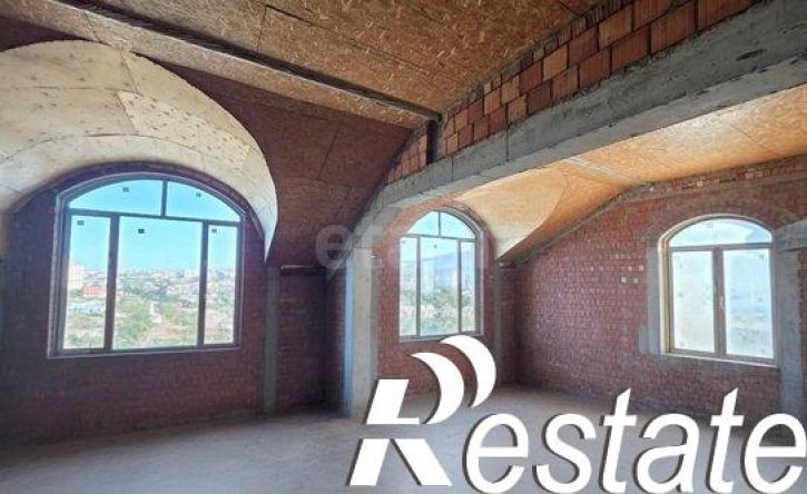 3-комн квартира улица Батырмурзаева, 2,  д. 2