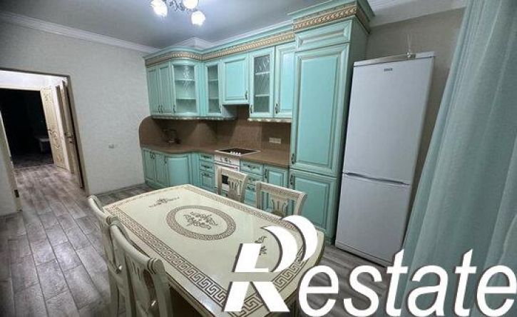 2-комн квартира улица Хаджи Булача, 14А,  д. 14А