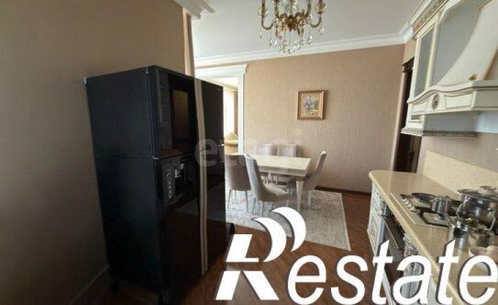 3-комн квартира улица Вузовское озеро, 15В,  д. 15В