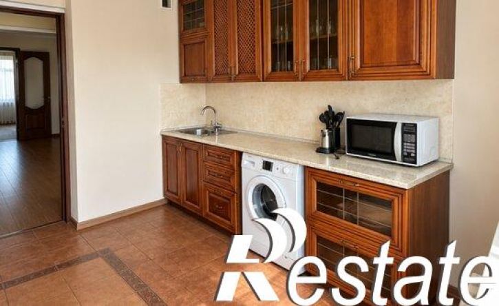 3-комн квартира проспект Гамидова, 49 к5,  д. 49 к5