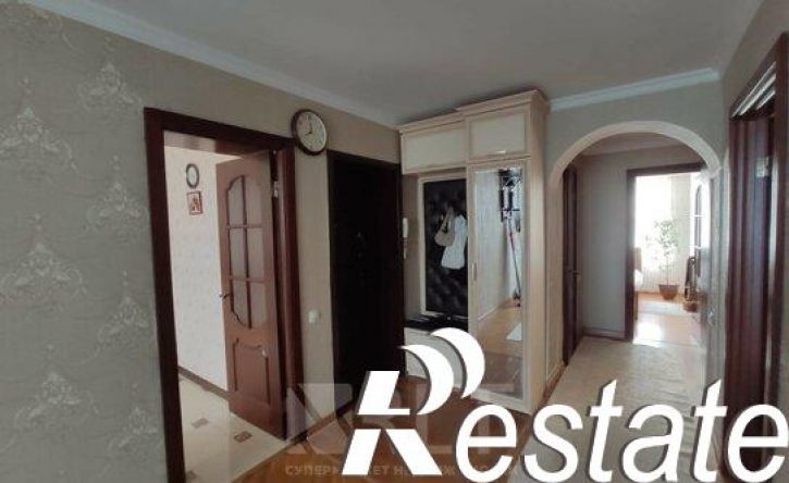 3-комн квартира проспект Али-Гаджи Акушинского, 94И,  д. 94И