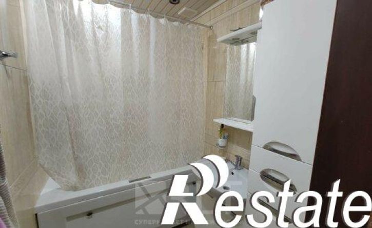 3-комн квартира проспект Али-Гаджи Акушинского, 94И,  д. 94И