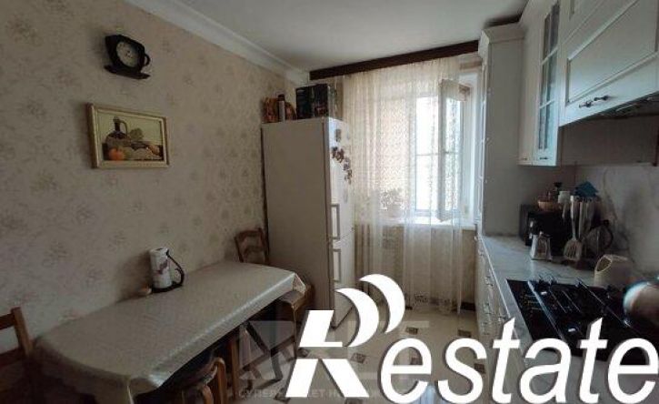 3-комн квартира проспект Али-Гаджи Акушинского, 94И,  д. 94И