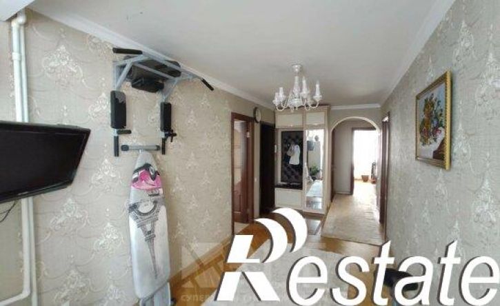 3-комн квартира проспект Али-Гаджи Акушинского, 94И,  д. 94И