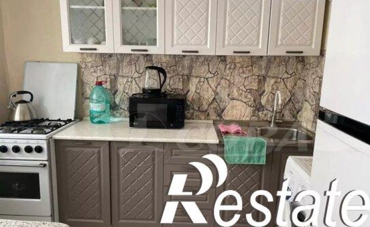 2-комн квартира улица Лаптиева, 53Г,  д. 53Г