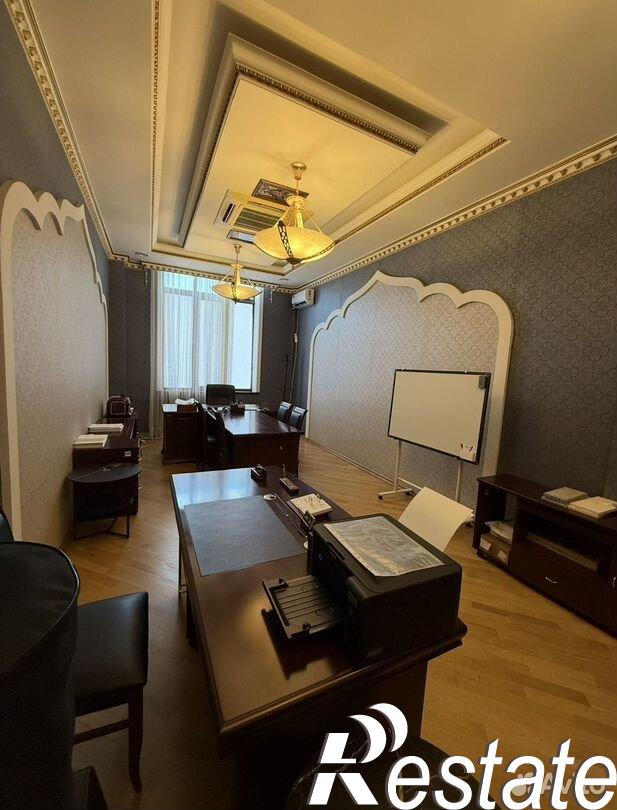 Сдать офис, помещение под офис за 35 000 рублей на улица Генерала Омарова