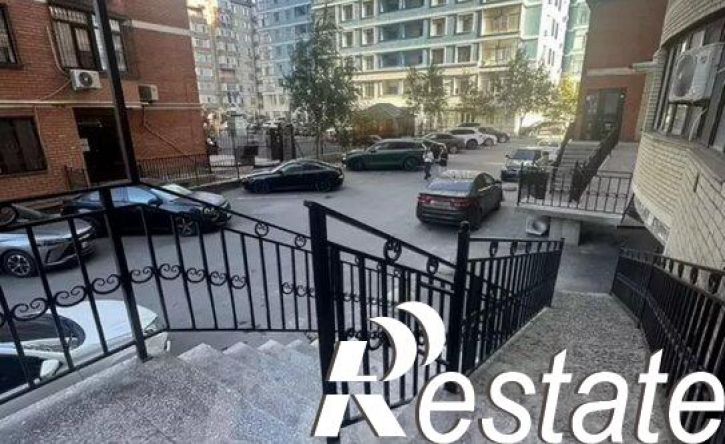 3-комн квартира Ахтынская улица, 31,  д. 31