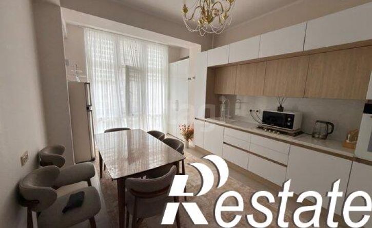 2-комн квартира проспект Насрутдинова, 57,  д. 57