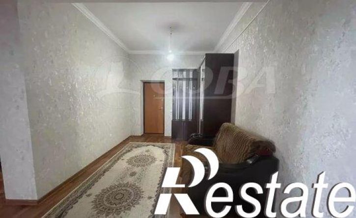 4-комн квартира улица Заманова, 47Л,  д. 47Л