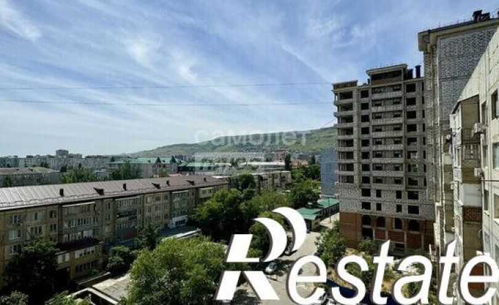 3-комн квартира улица Ирчи Казака, 44,  д. 44