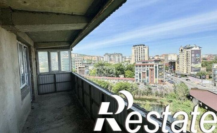 3-комн квартира улица Ирчи Казака, 44,  д. 44