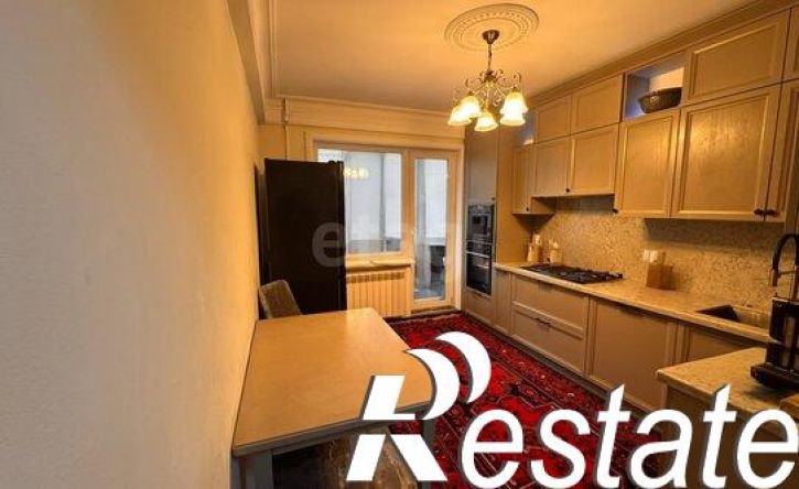 2-комн квартира проспект Гамидова, 49 к1,  д. 49 к1