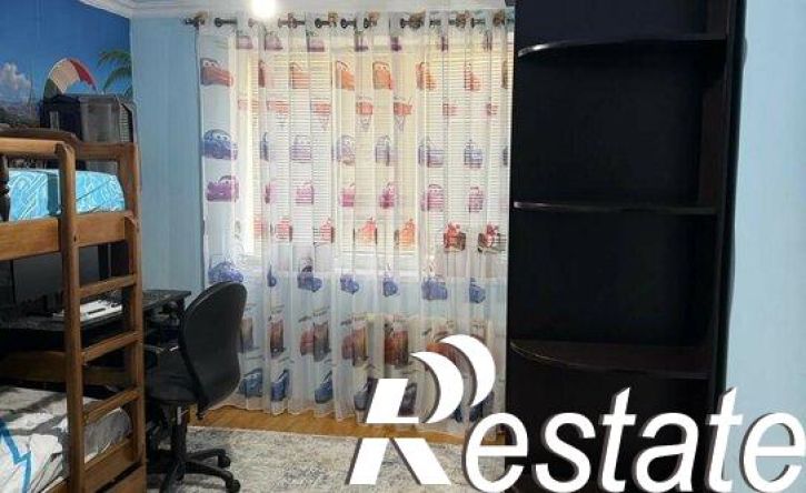 4-комн квартира улица Александра Невского, 4,  д. 4