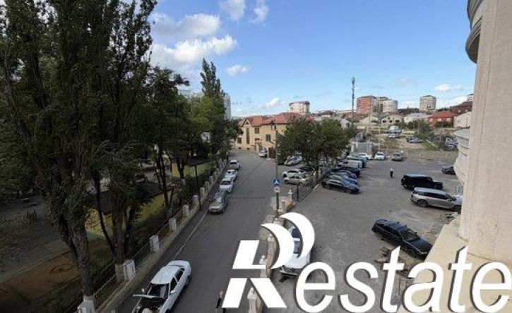 2-комн квартира улица Арухова, 12А,  д. 12А